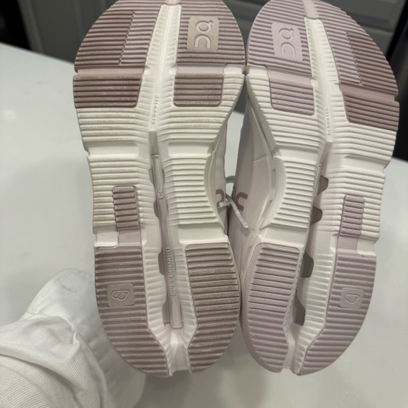 ON Running Cloudnova 2 All White Women's Running Shoes NEW Sz 7 - Picture 4 of 7